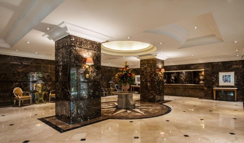 Batavia Hotel & Serviced Apartments Jakarta Kültér fotó