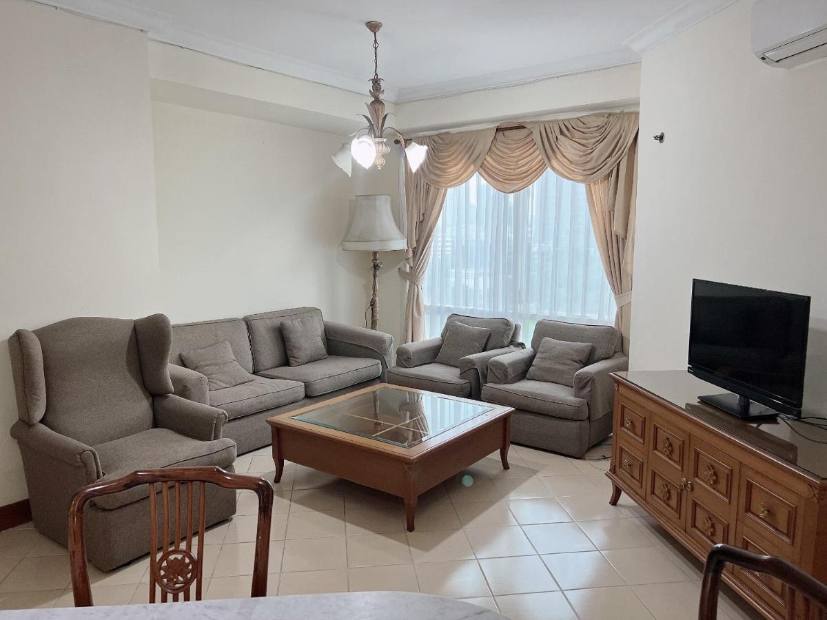 Batavia Hotel & Serviced Apartments Jakarta Kültér fotó