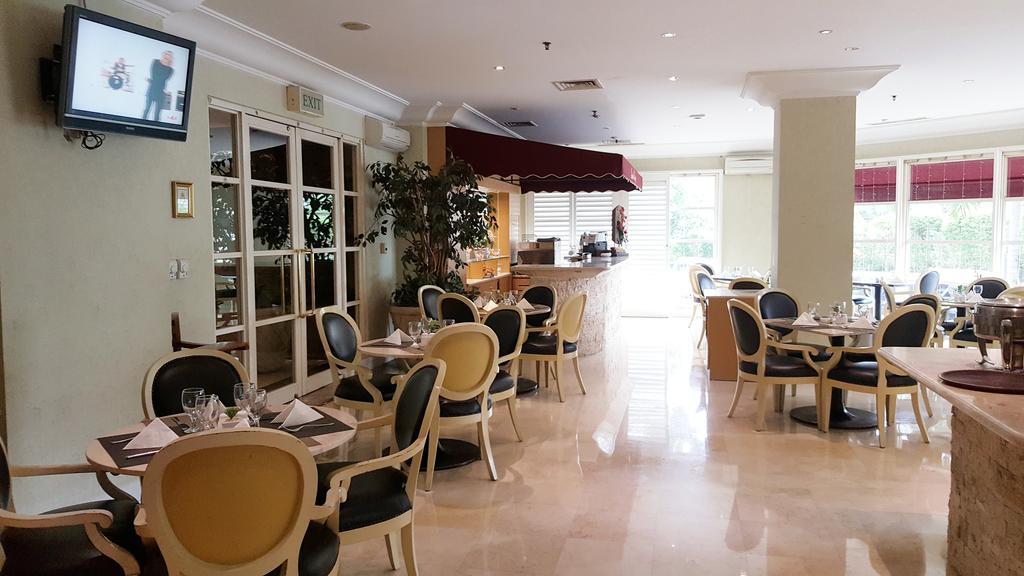 Batavia Hotel & Serviced Apartments Jakarta Kültér fotó