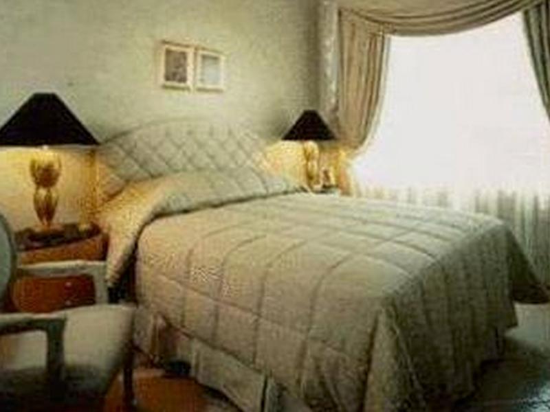Batavia Hotel & Serviced Apartments Jakarta Kültér fotó